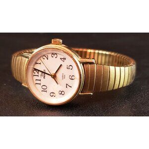 Vintage Timex Indiglo Easy Read Gold-Tone Stainless Steel Women's Watch
